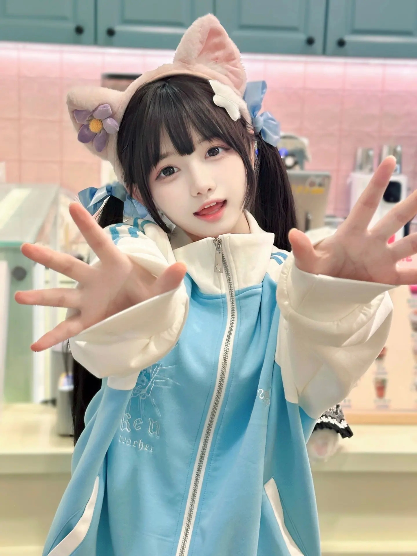 我是很纯情的小女孩。(∩ᵒ̴̶̷̤⌔ᵒ̴̶̷̤∩)和老婆恋爱的时候会自觉关联qq插图4 我是很纯情的小女孩。(∩ᵒ̴̶̷̤⌔ᵒ̴̶̷̤∩)和老婆恋爱的时候会自觉关联qq